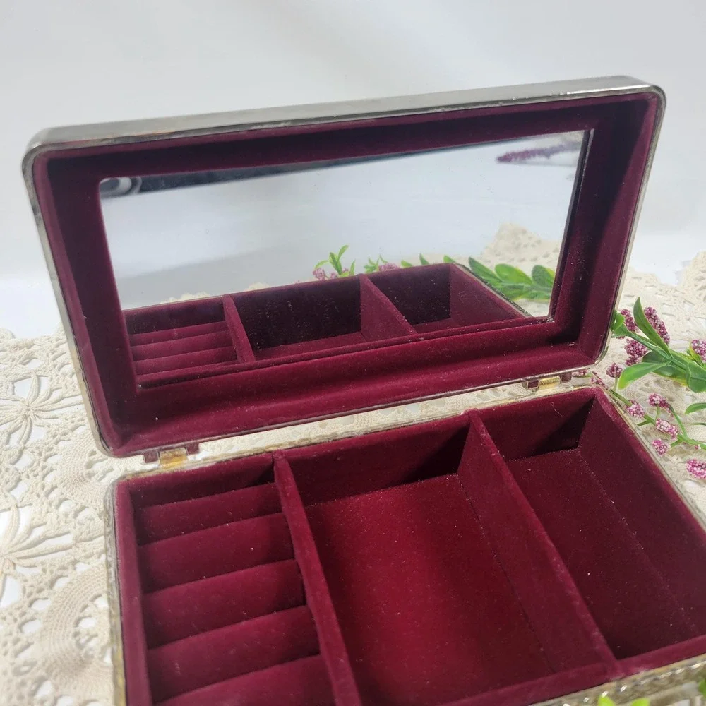 Vintage International Silver Company Jewelry Box Silverplated Vanity Trinket Box